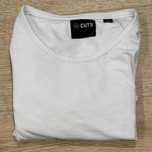 Cuts Clothing AO Curve-Hem Tee - White